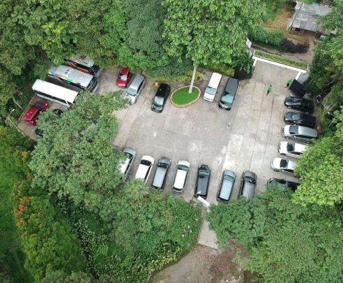 Area Parkir Fasilitas