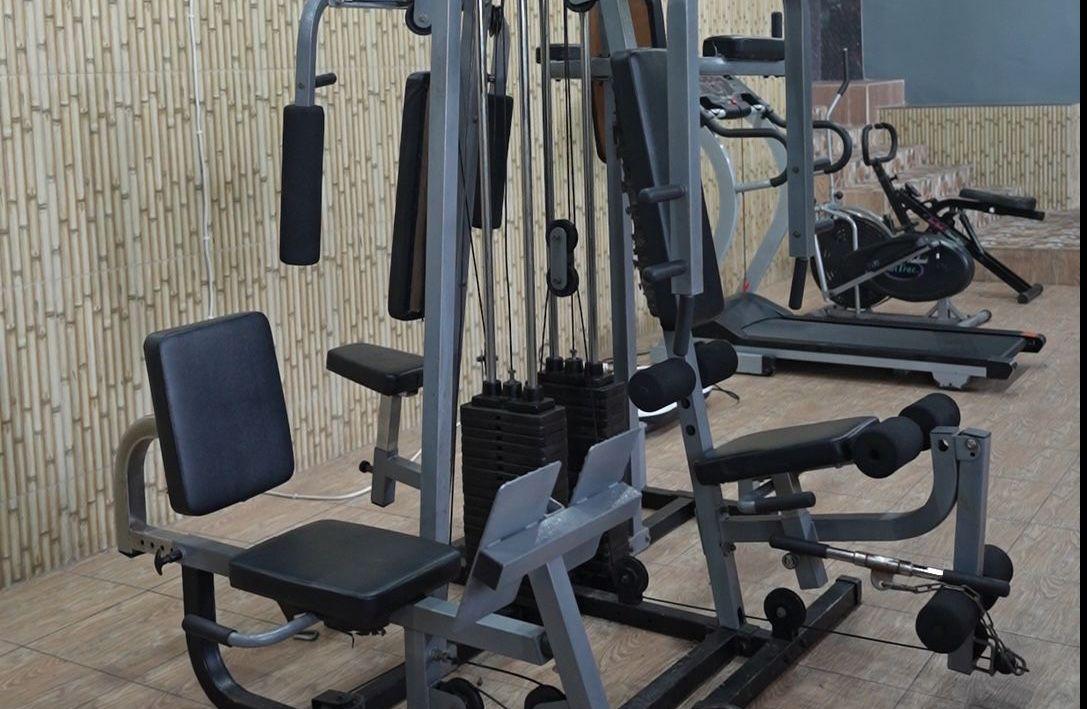 Tempat Gym Fasilitas